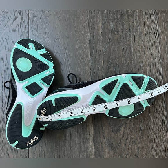 Women’s Ryka Devotion XT Cross Trainer walking shoe Size 8.5 - Picture 12 of 15